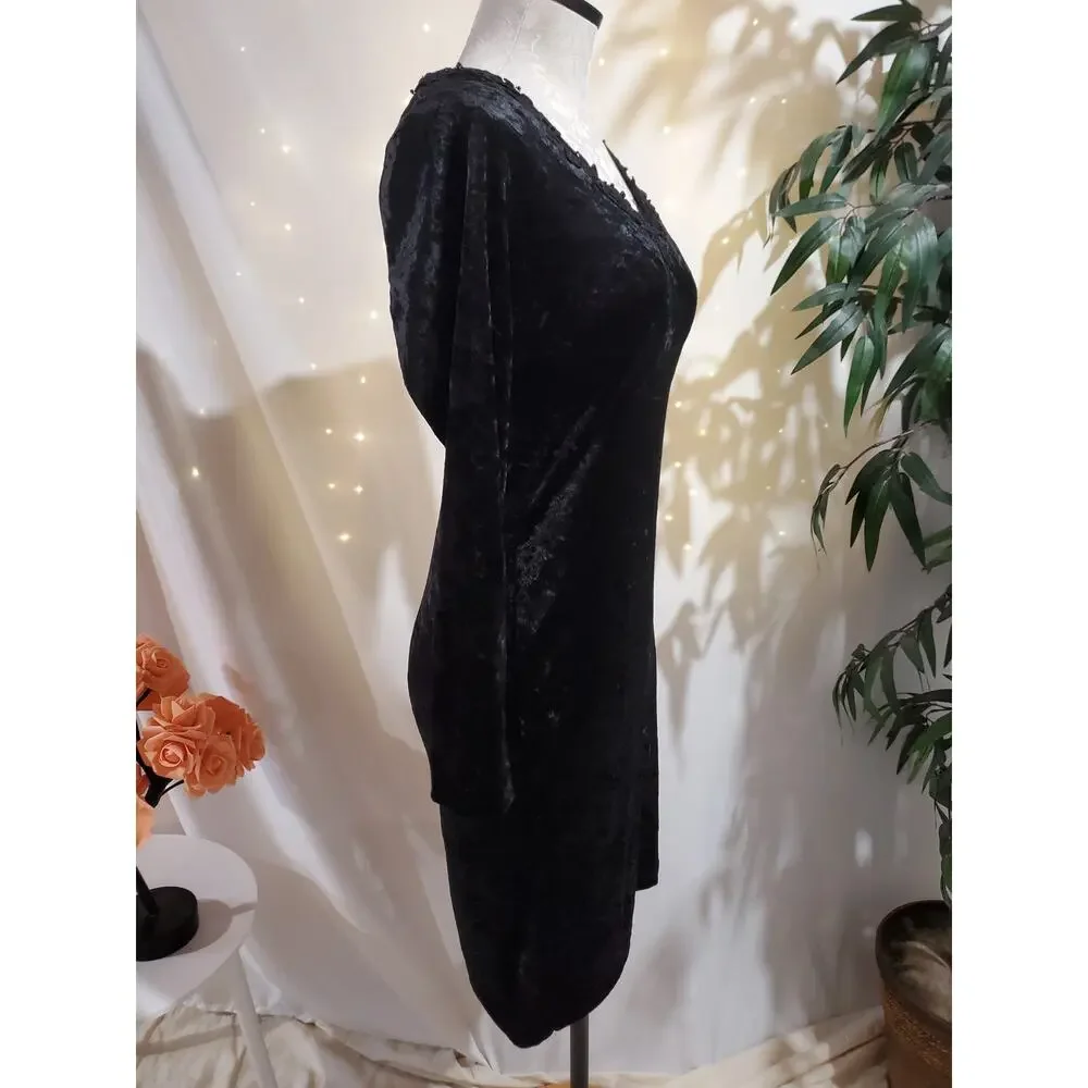 Vtg 90s Molly Malloy Crushed Velvet Bead Lace V-Neck Sheath Dress 4P Whimsigoth